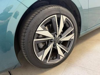 PEUGEOT 308 SW 1.5 BlueHDi Allure Estate 5dr Diesel EAT Euro 6 (s/s) (130 ps)