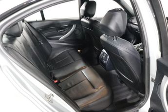 BMW 3 SERIES 2.0 320d M Sport Saloon 4dr Diesel Auto xDrive Euro 5 (s/s) (184