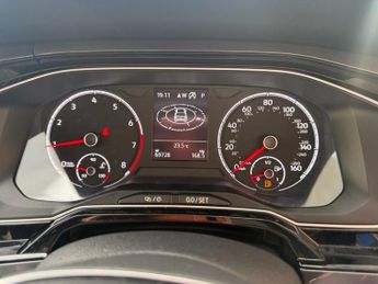 VOLKSWAGEN POLO 1.0 TSI SEL Hatchback 5dr Petrol DSG Euro 6 (s/s) (115 ps)
