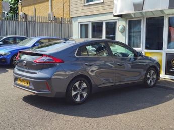HYUNDAI IONIQ 28kWh Premium Hatchback 5dr Electric Auto (120 ps)