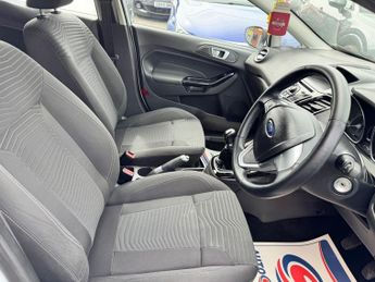 FORD FIESTA 1.0 Zetec Hatchback 5dr Petrol Manual Euro 5 (s/s) (80 ps)