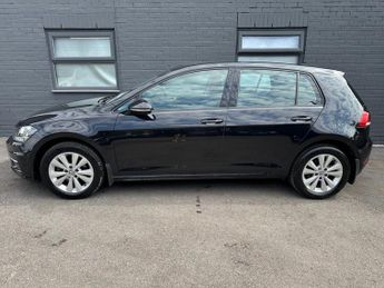 VOLKSWAGEN GOLF BlueMotion Tech SE Nav Hatchback 5dr Manual Euro 6 (s/s) (115 ps