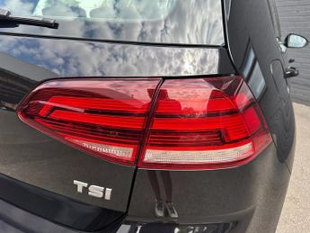 VOLKSWAGEN GOLF BlueMotion Tech SE Nav Hatchback 5dr Manual Euro 6 (s/s) (115 ps