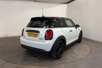 MINI Electric Hatch Cooper SE 32.6kWh Level 2 Hatchback 3dr Electric Auto (184 ps) R