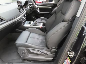 AUDI Q5 2.0 TDI 40 Sport Sportback 5dr Diesel S Tronic quattro Euro 6 (s