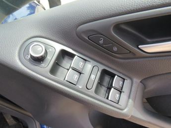 VOLKSWAGEN GOLF 1.4 TSI 5 DOOR AUTO