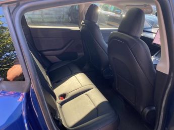 TESLA MODEL Y (Dual Motor) Performance SUV 5dr Electric Auto 4WDE (469 bhp)