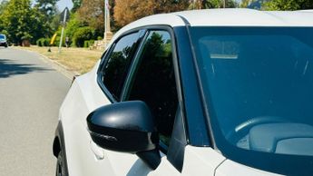 NISSAN JUKE 1.0 DIG-T Tekna SUV 5dr Petrol DCT Auto Euro 6 (s/s) (114 ps)