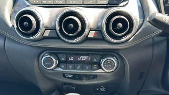 NISSAN JUKE 1.0 DIG-T Tekna SUV 5dr Petrol DCT Auto Euro 6 (s/s) (114 ps)