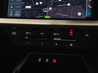 AUDI A3 1.0 TFSI 30 Technik Sportback 5dr Petrol S Tronic Euro 6 (s/s) (