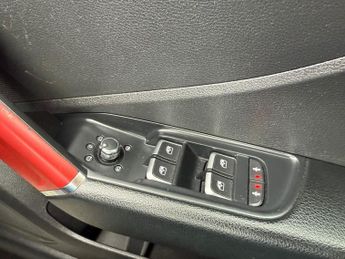AUDI Q2 1.4 TFSI CoD Sport SUV 5dr Petrol S Tronic Euro 6 (s/s) (150 ps)