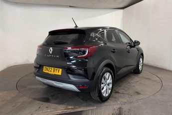 RENAULT CAPTUR 1.6 E-TECH Iconic Edition SUV 5dr Petrol Hybrid Auto Euro 6 (s/s
