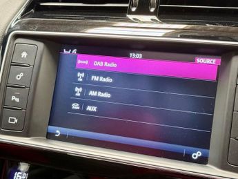 JAGUAR F-PACE 3.0 D300 V6 S SUV 5dr Diesel Auto AWD Euro 6 (s/s) (300 ps)