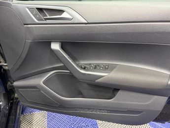 VOLKSWAGEN POLO 1.0 TSI GPF SEL Hatchback 5dr Petrol DSG Euro 6 (s/s) (115 ps)