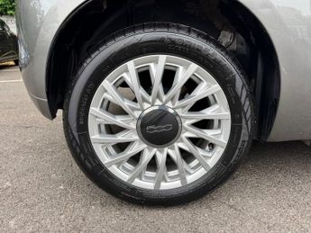 FIAT 500 1.2 Lounge Hatchback 3dr Petrol Dualogic Euro 6 (s/s) (69 bhp)