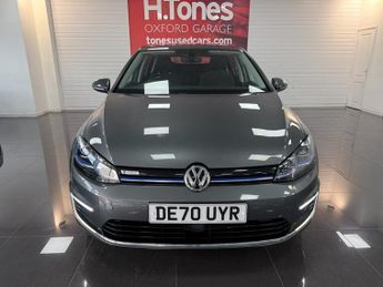 VOLKSWAGEN E-GOLF 35.8kWh e-Golf Hatchback 5dr Electric Auto (136 ps)