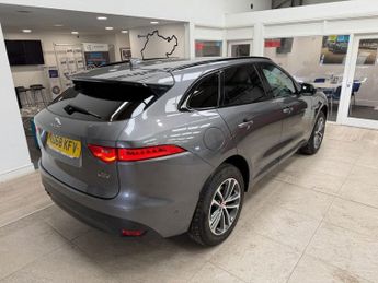 JAGUAR F-PACE 2.0 D180 R-Sport SUV 5dr Diesel Auto AWD Euro 6 (s/s) (180 ps)