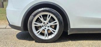 TESLA MODEL Y Auto RWD 5dr