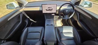 TESLA MODEL Y Auto RWD 5dr
