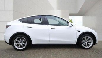 TESLA MODEL Y Auto RWD 5dr