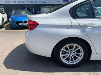 BMW 3 SERIES 2.0 320d ED Plus Saloon 4dr Diesel Auto Euro 6 (s/s) (163 ps)