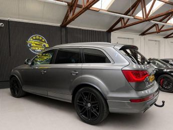 AUDI Q7 3.0 TDI V6 S line SUV 5dr Diesel Tiptronic quattro Euro 4 (240 p