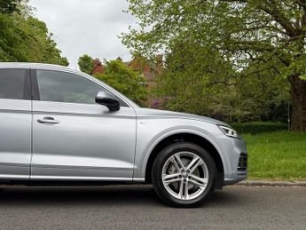 AUDI Q5 2.0 TDI S line SUV 5dr Auto Diesel S Tronic quattro Euro 6 (s/s)