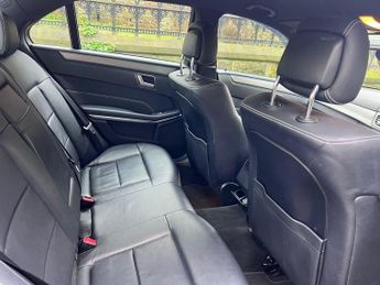 MERCEDES-BENZ E-CLASS 2.1 E220 BlueTEC AMG Night Edition Saloon 4dr Auto Diesel G-Tron