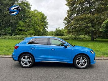 AUDI Q3 1.5 TFSI CoD 35 S line SUV 5dr Auto Petrol S Tronic Euro 6 (s/s)