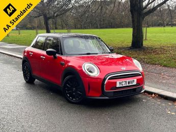 MINI Hatch 1.5 Cooper Classic Hatchback 5dr Petrol Manual Euro 6 (s/s) (136