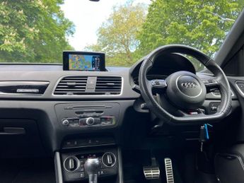 AUDI Q3 2.0 TDI Black Edition SUV 5dr Auto Diesel S Tronic quattro Euro 