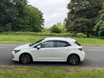 TOYOTA COROLLA 1.8 VVT-h GPF Design Hatchback 5dr Auto Petrol Hybrid CVT Euro 6