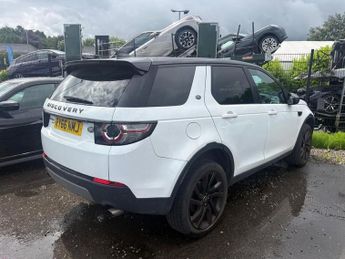LAND ROVER DISCOVERY SPORT 2.0 TD4 HSE Black SUV 5dr 7 Seats Diesel Auto 4WD Euro 6 (s/s) (