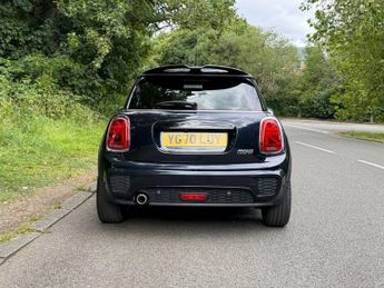 MINI HATCH 1.5 Cooper Sport Hatchback 3dr Auto Petrol Steptronic Euro 6 (s/