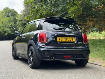 MINI HATCH 1.5 Cooper Sport Hatchback 3dr Auto Petrol Steptronic Euro 6 (s/