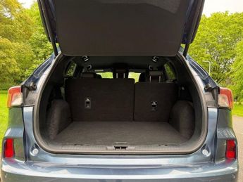 FORD KUGA 2.5 EcoBoost Duratec 14.4kWh ST-Line SUV 5dr Auto Petrol Plug-in