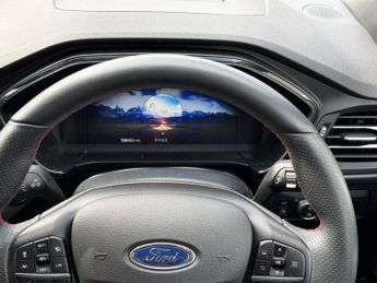 FORD KUGA 2.5 EcoBoost Duratec 14.4kWh ST-Line SUV 5dr Auto Petrol Plug-in