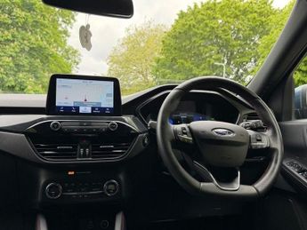 FORD KUGA 2.5 EcoBoost Duratec 14.4kWh ST-Line SUV 5dr Auto Petrol Plug-in