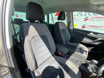VOLKSWAGEN GOLF SV 1.4 TSI BlueMotion Tech ACT GT MPV 5dr Petrol DSG Euro 6 (s/s) (