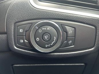 FORD GALAXY 2.0 TDCi Zetec MPV 5dr Diesel Powershift Euro 6 (s/s) (150 ps)