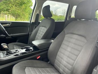 FORD GALAXY 2.0 TDCi Zetec MPV 5dr Diesel Powershift Euro 6 (s/s) (150 ps)