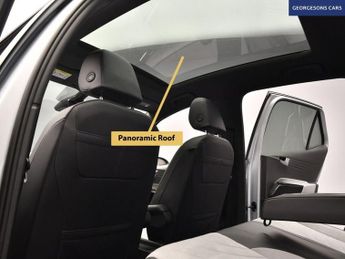 VOLKSWAGEN ID.3 Pro Performance 58kWh Family Hatchback 5dr Electric Auto (204 ps