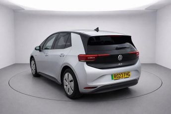 VOLKSWAGEN ID.3 Pro Performance 58kWh Family Hatchback 5dr Electric Auto (204 ps