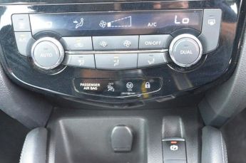 NISSAN QASHQAI 1.3 DIG-T Acenta Premium SUV 5dr Petrol Manual Euro 6 (s/s) (140