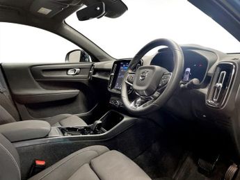VOLVO C40 Recharge 69kWh Plus SUV 5dr Electric Auto (231 ps)