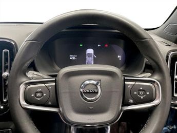 VOLVO C40 Recharge 69kWh Plus SUV 5dr Electric Auto (231 ps)