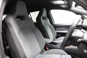 CUPRA BORN 58kWh V3 Hatchback 5dr Electric Auto (204 ps)