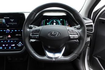 HYUNDAI IONIQ 38.3kWh Premium Hatchback 5dr Electric Auto (136 ps)