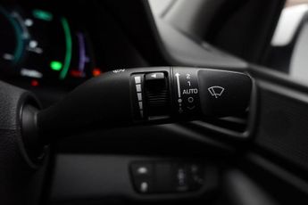 HYUNDAI IONIQ 38.3kWh Premium Hatchback 5dr Electric Auto (136 ps)