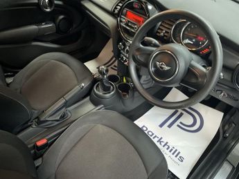 MINI HATCH 1.5 Cooper Hatchback 5dr Petrol Manual Euro 6 (s/s) (136 ps) - A